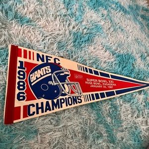 1986 Giants Super Bowl XXI flag collectors item